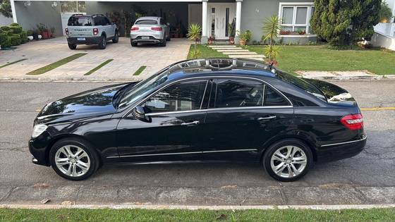 MERCEDES-BENZ E 350 3.5 AVANTGARDE EXECUTIVE V6 GASOLINA 4P AUTOMÁTICO